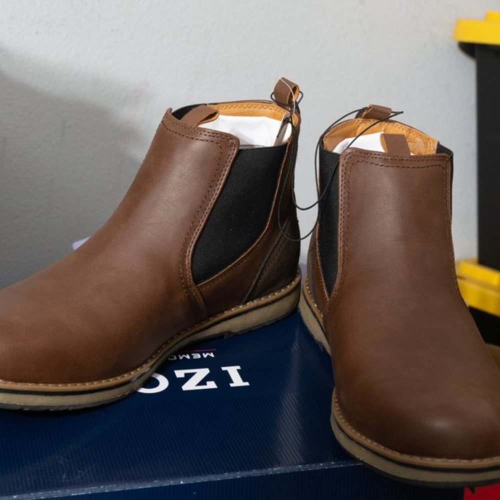 Men Chukka Boots‎ Izod Brown